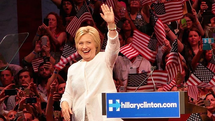 ABD Tarihinde Bir İlk: Hillary Clinton ABD’nin İlk Kadın Başkan Adayı