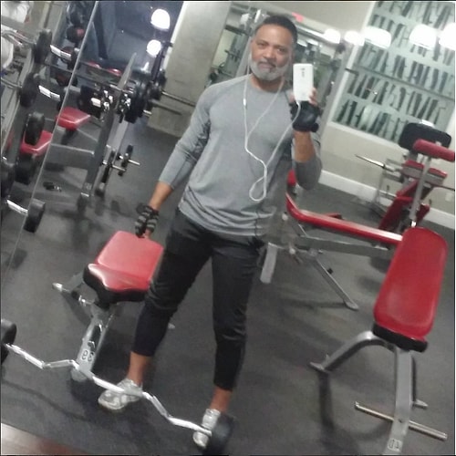Sağlıklı ve fit kalmayı başarması da takdire şayan.👏👏