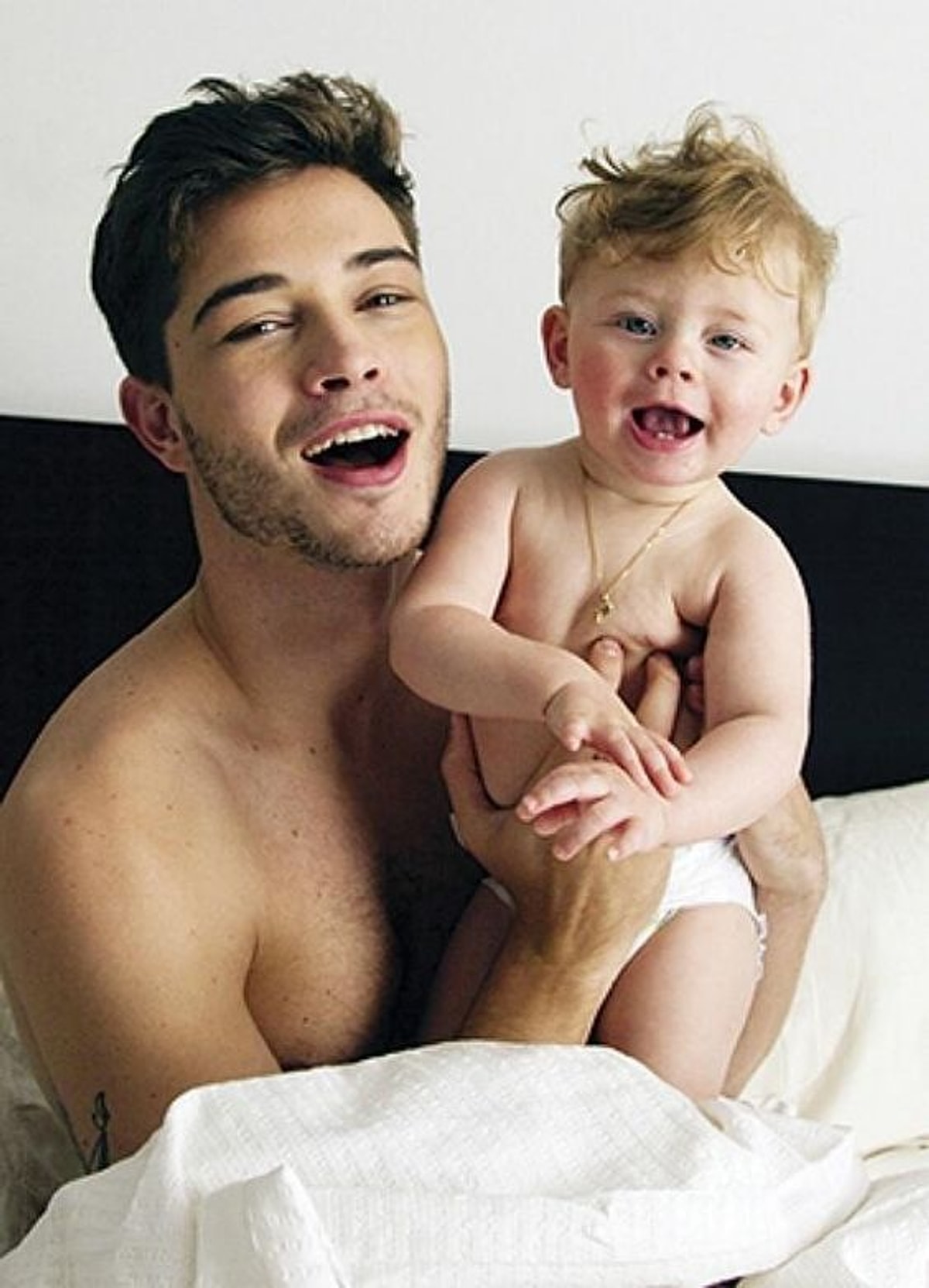 Daddy young boys. Франсиско Лачовски. Франциско Лачовски с сыном. Francisco Lachowski сын. Francisco Lachowski с отцом.