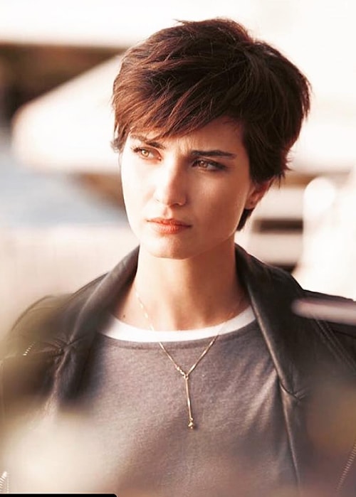 Tuba Büyüküstün