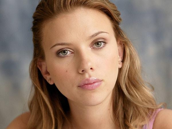3. Scarlett Johansson acılı kanatlara hayır diyemiyor!
