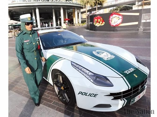 Polis bile nelere biniyor