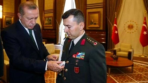 3. Cumhurbaşkanı'nın başyaveri Ali Yazıcı da TSK'dan ihraç edildi