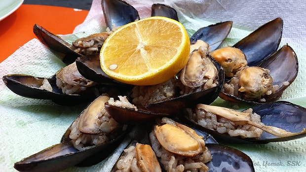 Midye dolma