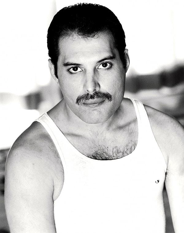 7. Efsane vokalist Freddie Mercury