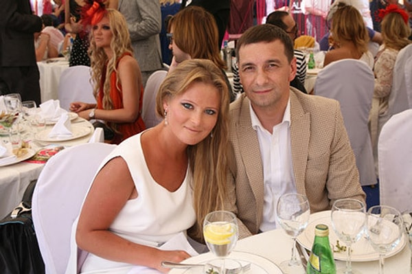 2. Дана встречается с неким 31-летним Александром, полное имя которого телеведущая разглашать не хочет.