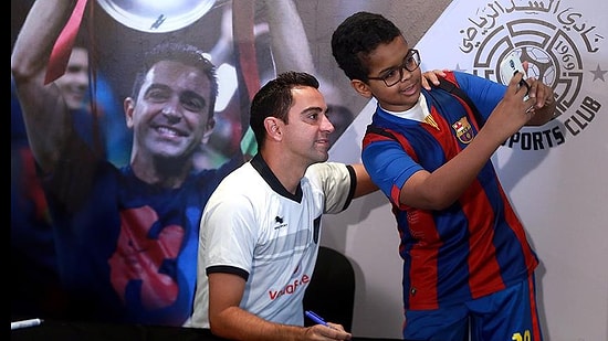 Xavi Sığınmacılar İçin Yatını Bağışladı