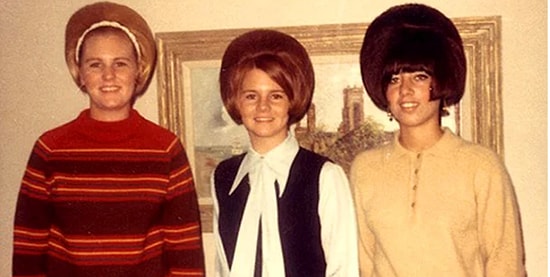 Апофеоз гротеска: модные ретро-укладки 60-х с начесом