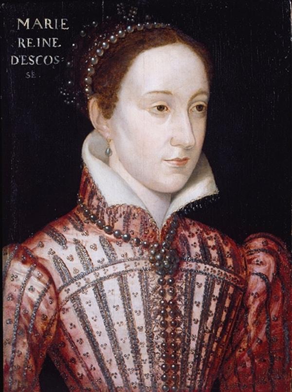 Mary, Lord Darnley'in ölümünden üç ay sonra Bothwell Dükü ile evlendi.