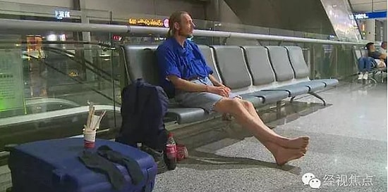 Голландец прождал виртуальную знакомую в аэропорту 10 дней