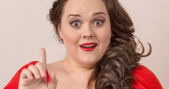 Женщина, запретившая спать с "мужчинами до 50 тыс. рублей", открывает ресторан "Альфа-самка"