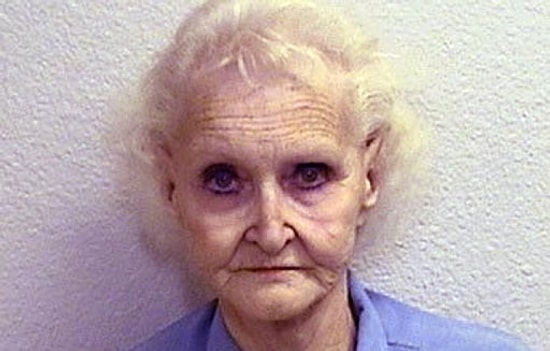 Kurbanlarını Öldürdükten Sonra Parçalara Ayıran Kadın Seri Katil: Dorothea Puente