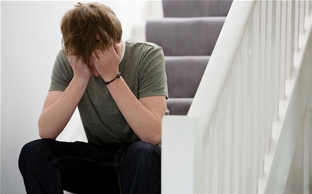 4. Bilim insanları, yaşanan bu tür ayrılıkların stres hormonlarının salınımını tetiklediğini ve sağlık üzerinde olumsuz etki yaratabildiğini ifade ediyorlar.