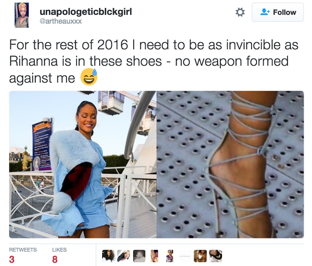 '2016'nın geri kalanında Rihanna'nın o ayakkabılarıyla olduğu kadar yenilmez olmam gerek'