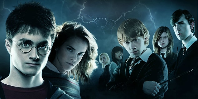 10. Harry Potter kitaplarındaki en çok kullanılmış cümle şu: “Hiçbir şey olmadı.”