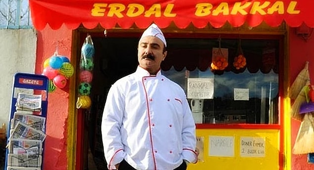 5. Bir bakkal küçücük bir alanda harikalar yaratan, sınırlarını zorlayan, yaratıcı bir insandır.