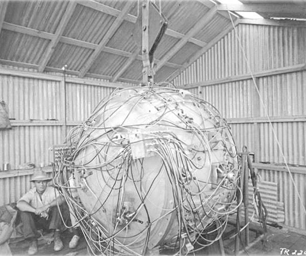 1. İlk atom bombası, Gadget.