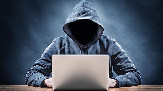 'NASA, Apple, Facebook, Twitter Her Yere Sızdılar; Siber Saldırı Yapabilirler'