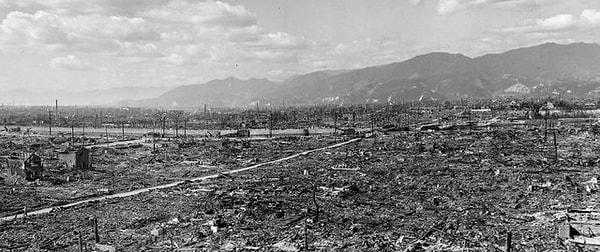 12. Saldırı sonrasında zakkum, Hiroshima'nın resmi çiçeği olarak kabul edildi.