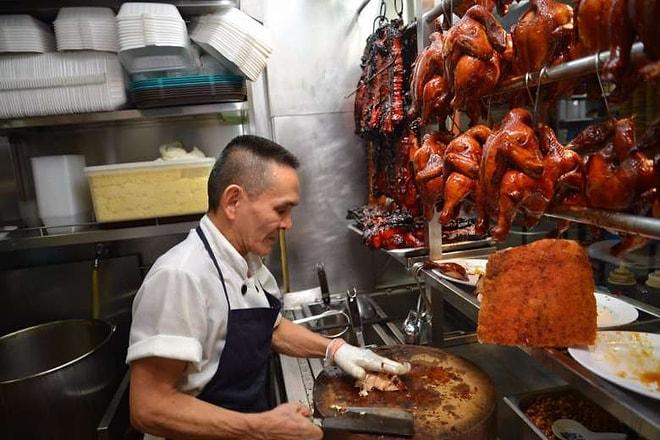 Michelin yıldızı alan Singapur'lu tavuk standı sahibi Chen'in başarı hikayesi