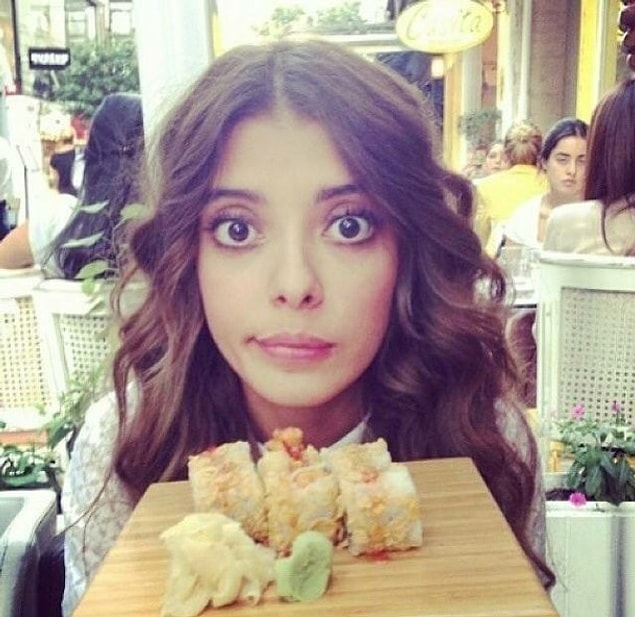 2. Selin Şekerci