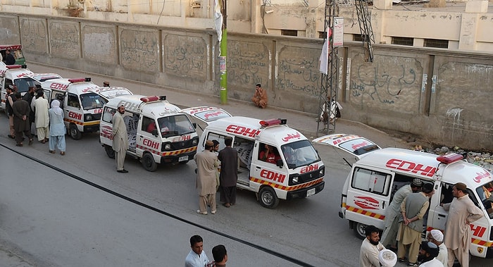 Pakistan'da Hastaneye Bombalı Saldırı: 70 Ölü