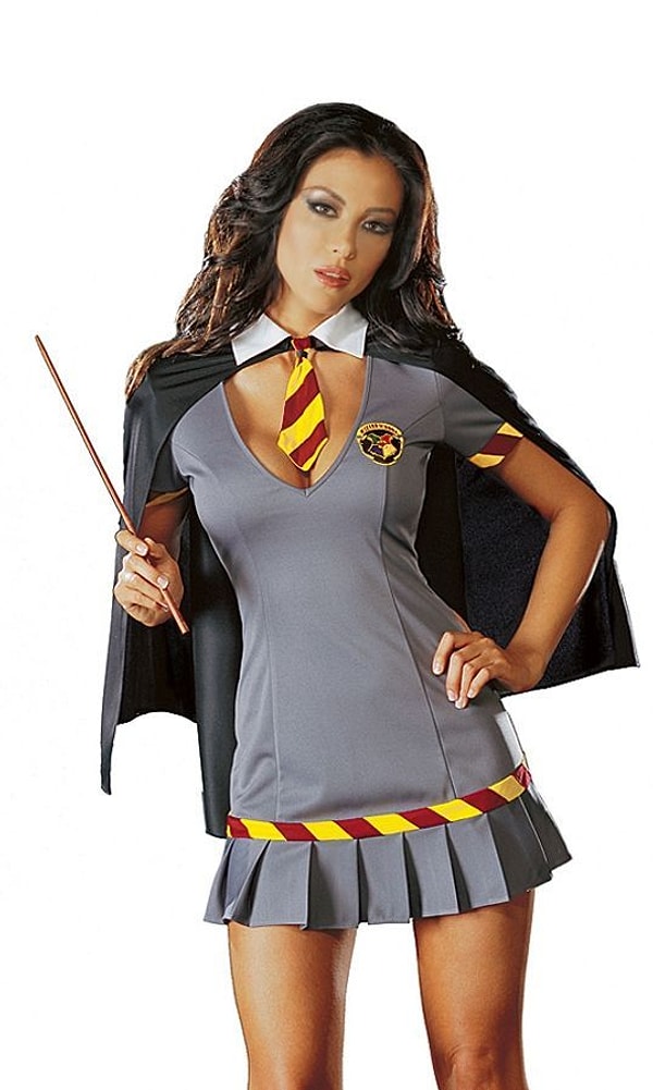 13. «Я стриптизерша и зарабатываю самое большое количество денег, когда снимаю костюм сексуальной волшебницы под музыку из «Гарри Поттера»