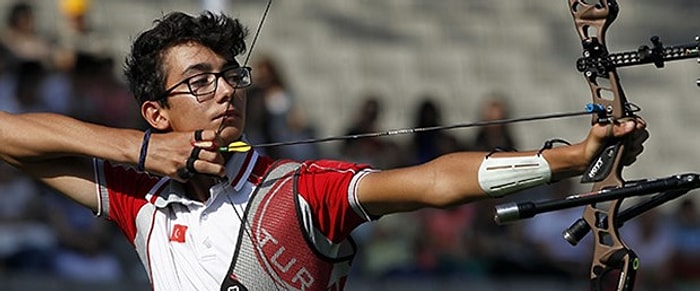 Rio 2016'ya Alkışlarla Veda Eden Genç Sporcumuz Mete Gazoz