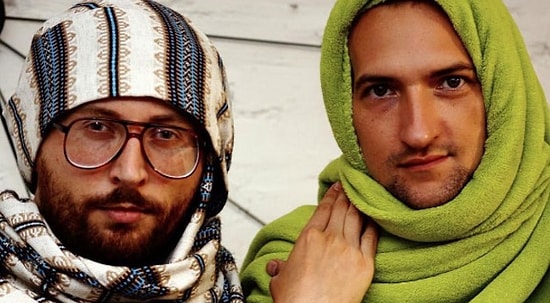 Мужчины в хиджабах: волна протестов захватила социальные сети