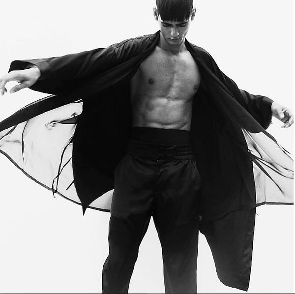 5. Menagerié решила изменить концепцию: теперь такой стиль носит по-настоящему мужской характер.