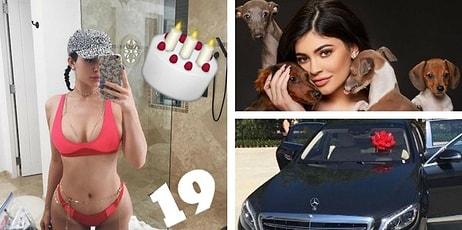 Kylie Jenner 19 Yaşında: Ünlü Yıldız Yeni Yaşını Görkemli Bir Şekilde Kutluyor
