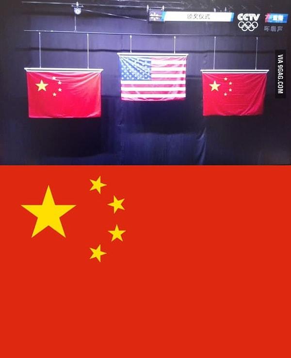 10. Çin bayrağındaki hata ülkeyi kızdırdı.