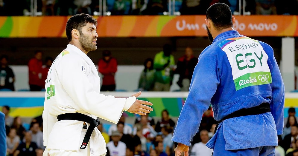 Olimpiyatlara Siyaset Bulaştı! Mısırlı Judocu Rakibinin Elini Sıkmadı