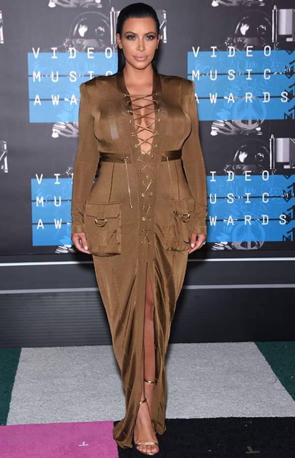 15. Зачем себя так уродовать?