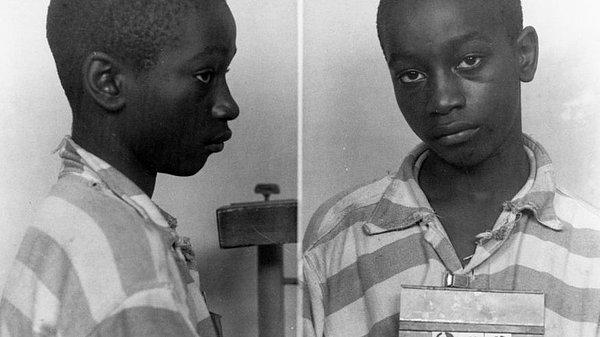 8. 1944 yılında Amerika Birleşik Devletleri'nde 'George Stinney' adında 14 yaşındaki siyahi bir çocuk, fazla bir kanıt bulunmamasına rağmen, 2 saatlik yargılamayla idam cezası ile infaz edilmiştir.