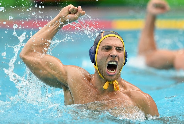 12. Взгляните на эти мускулы!