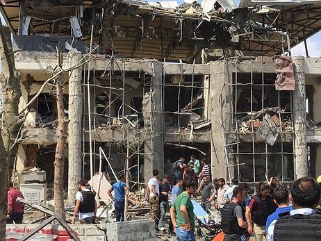Diyarbakır'da Polis Amirliğine Yapılan Saldırıda Can Kaybı Sekize Yükseldi...