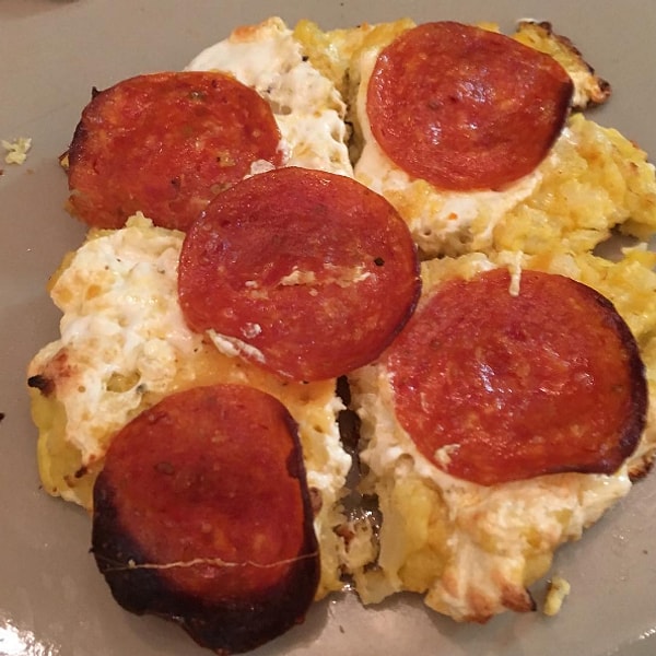 7. Обычно пицца технически довольно сложное блюдо, но только не тогда, когда вы пьяны!