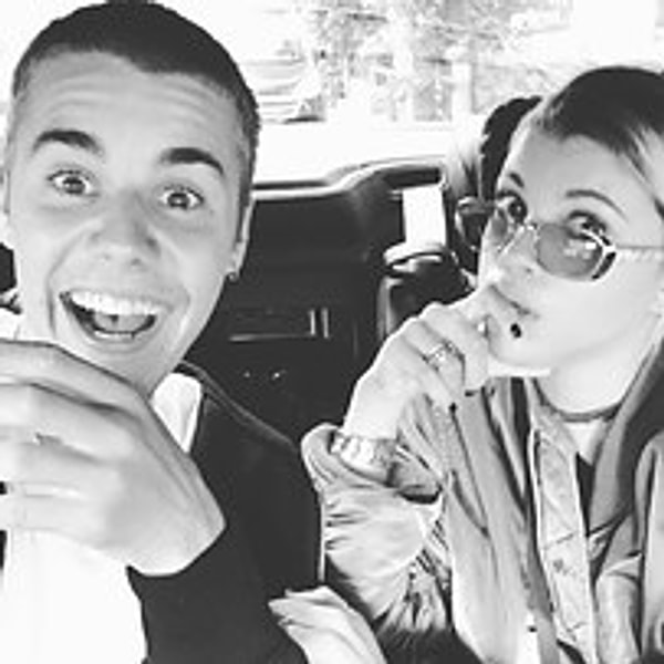 Джастин не устает выкладывать в Инстаграм снимки с Софи.