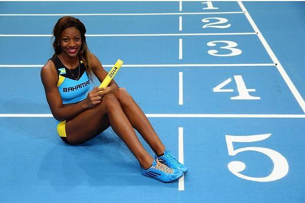 200m Kadınlarda Jamaika'da kırdığı 22,14'lük Bahamalar rekoruyla ismi anılmaya başlandı