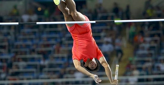 Японский атлет лишился медали из-за своего мужского достоинства