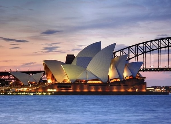 2. Сиднейский оперный театр, Сидней, Австралия
