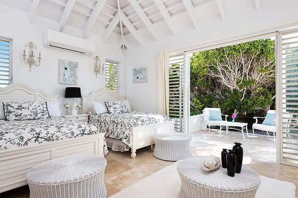 14. Правда, в отеле за 5 всех перечисленных удобств, скорее всего, не будет.