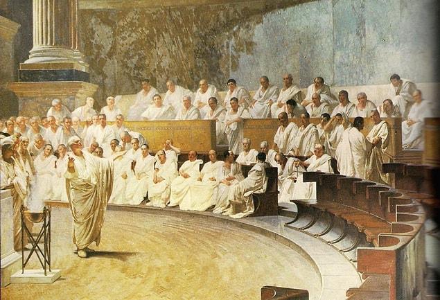 1. Antik Yunan demokrasisi, demokrasinin dünya üzerindeki ilk örneğiydi ve yalnızca 185 yıl sürdü.