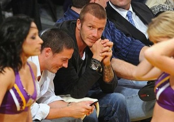 1. Среднестатистический мужчина тратит примерно год своей жизни, разглядывая женщин.