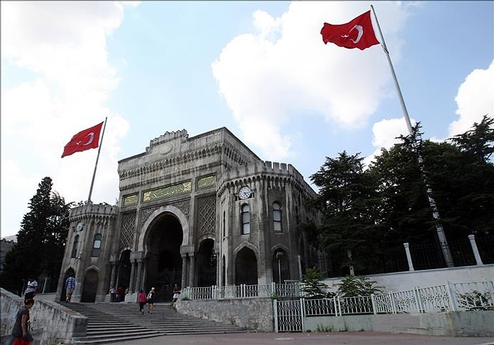 İstanbul Üniversitesi'nde 62 Öğretim Üyesine Gözaltı Kararı