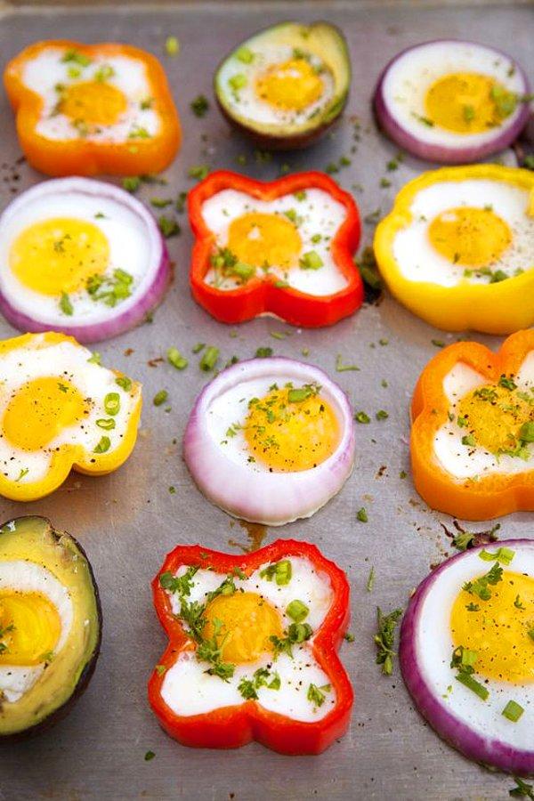 1. Tüm besinler içerisinde en kaliteli proteinlerden biri yumurtadadır.
