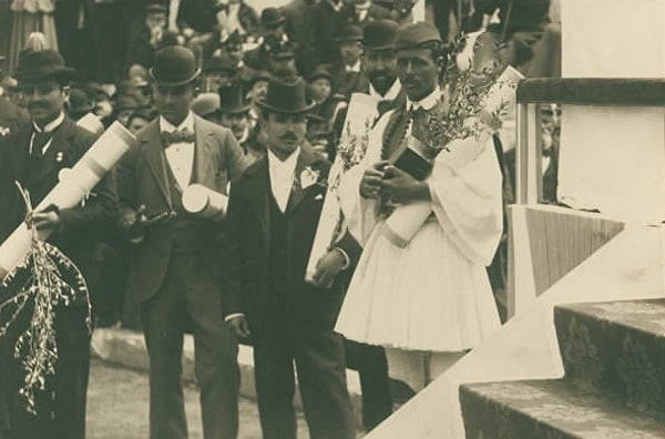 Церемония награждения тогда: