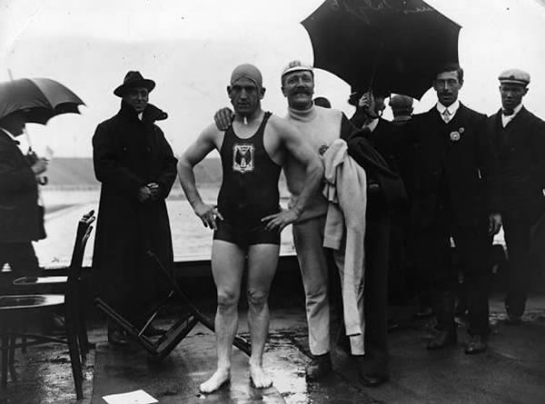 Пловцы тогда: