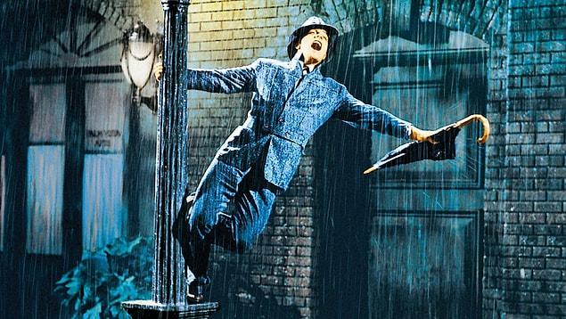 35. Singin' in the Rain (1952) / Stanley Donen, Gene Kelly